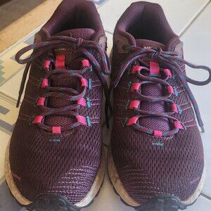 Brand new Sketchers sneakers